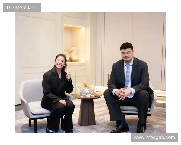 足球明星姚明的妻子揭秘她的生活与事业成就